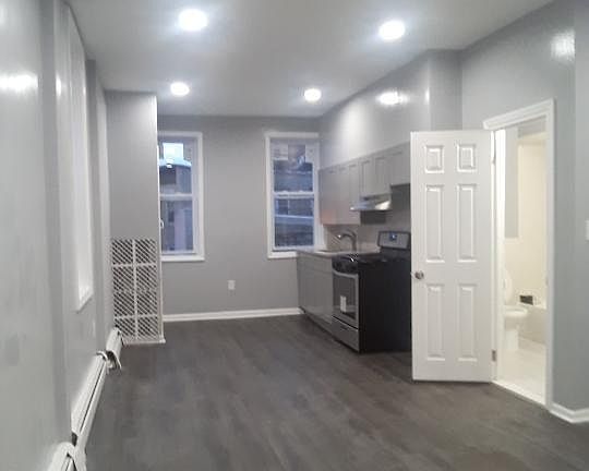 3rd image of 900 Bergenline Ave #8