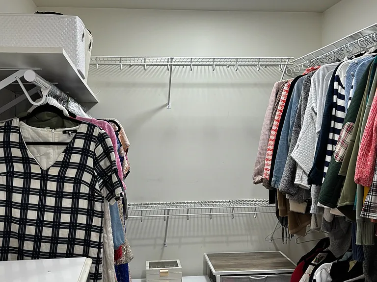 7609 Carlton Dr — Photo 32
