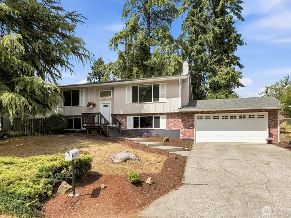 7910 Husky Way SE, Lacey, WA 98503
