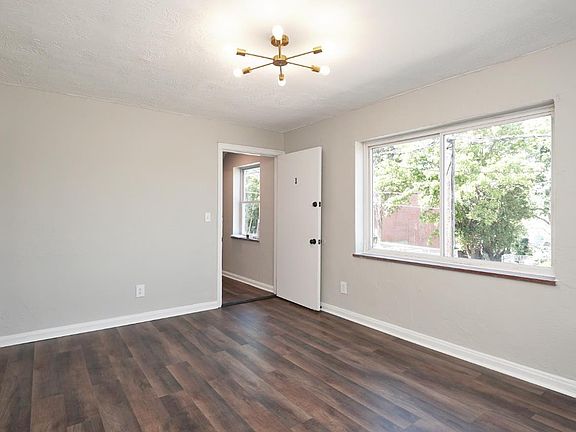 3rd image of 2992 W McMicken Ave #4
