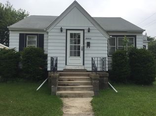 18002 Burnham Ave, Lansing, IL 60438