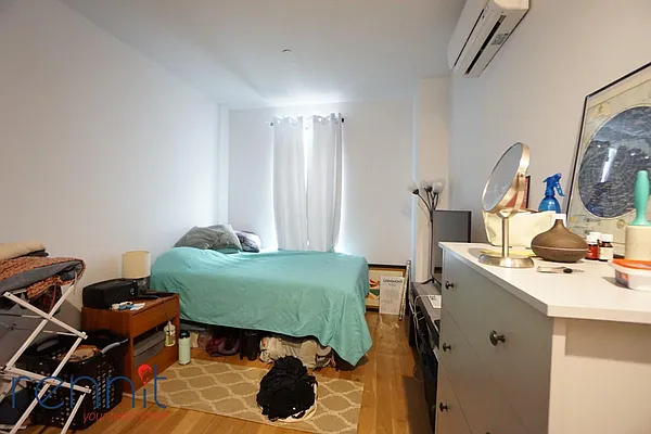 Rented by Rennit Inc. | media 19