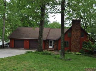 246 W Pine Dr, Santa Claus, IN 47579