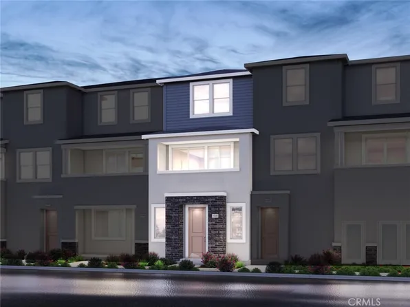 209 Aurora Ln, Pomona, CA 91767