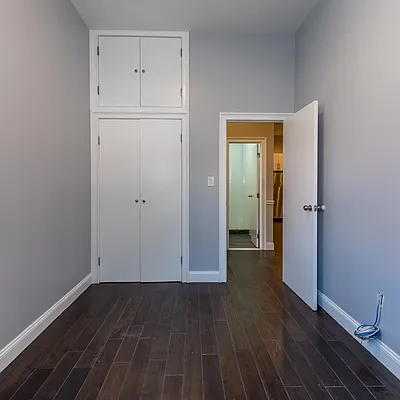 Rented by Nooklyn NYC LLC | media 53