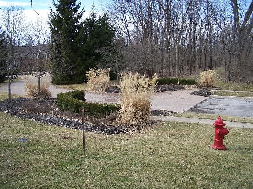 1st image of 486 Welwyn Dr