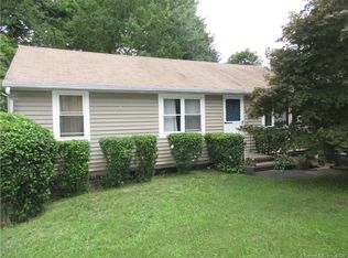 16 Ivy Ln, Danbury, CT 06811