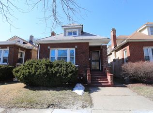 7928 S Blackstone Ave, Chicago, IL 60619