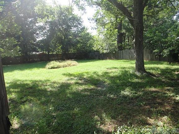 5th image of 1217 Wade Ave