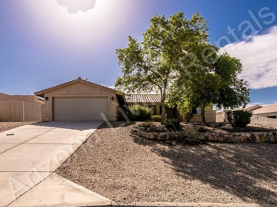 1st image of 2990 Saddleback Dr