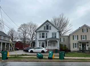 121 N Main St, Rochester, NH 03867