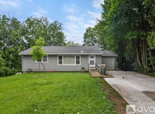 3225 Ridgeway Ave #2, Madison, WI 53704