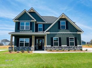 300 Weeping Moss Way, Kathleen, GA 31047