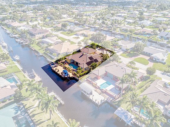 5th image of 1009 Bal Isle Dr