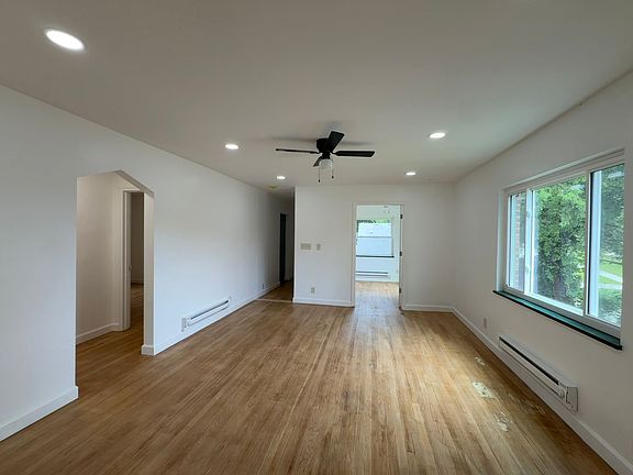 2nd image of 419 Elm St #1