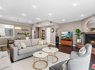 4543 Coldwater Canyon Ave APT 4, Studio City, CA 91604