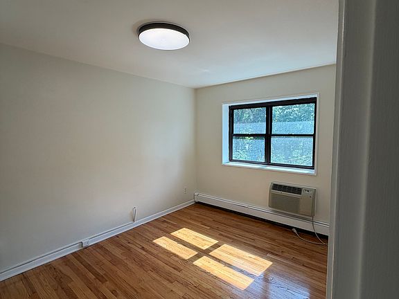 3rd image of 218 Prospect Ave APT 3C