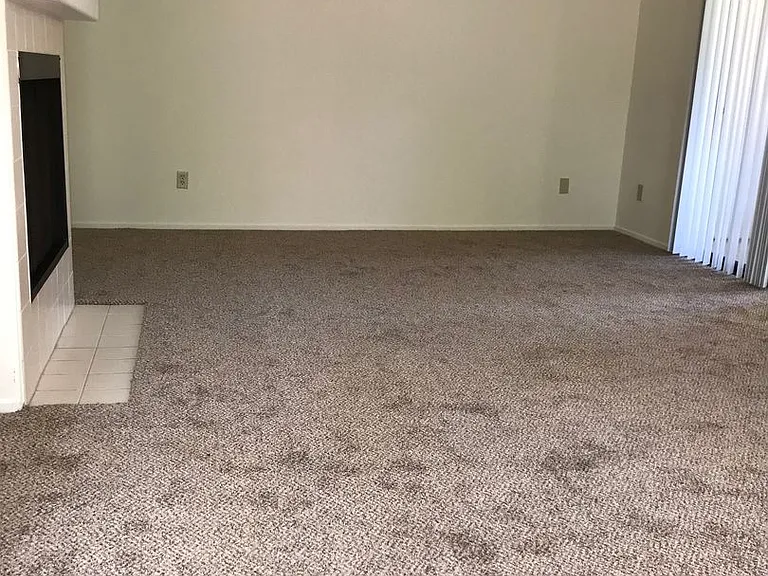 10343 Azuaga St #72 — Photo 2