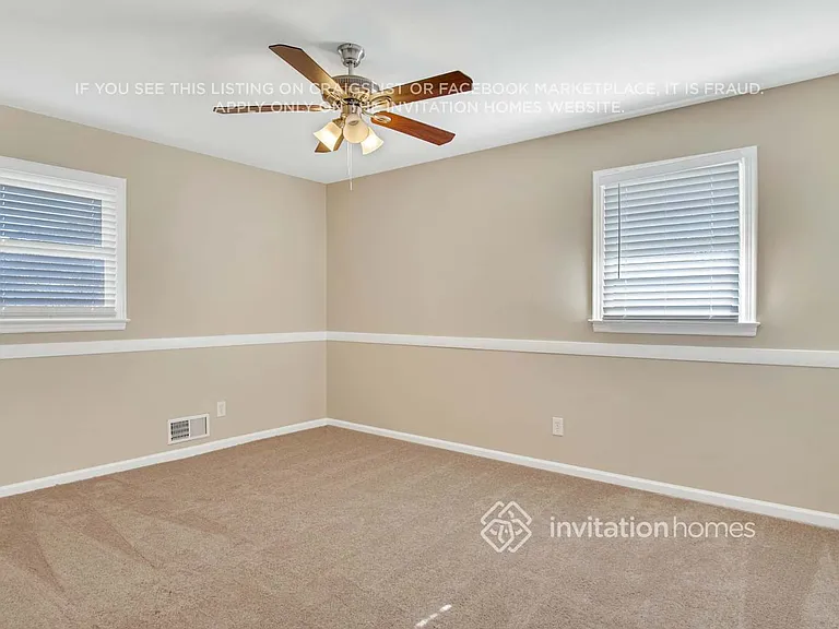4286 Newton Cir — Photo 17