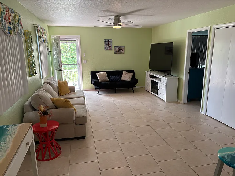 9730 San Moreno Way — Photo 2
