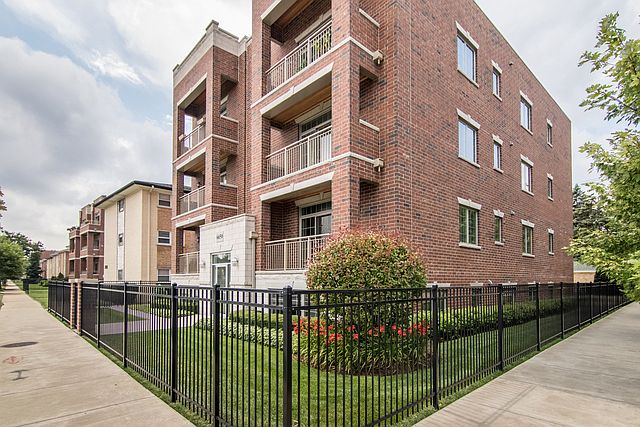 1st image of 6650 N Harlem Ave APT Gs