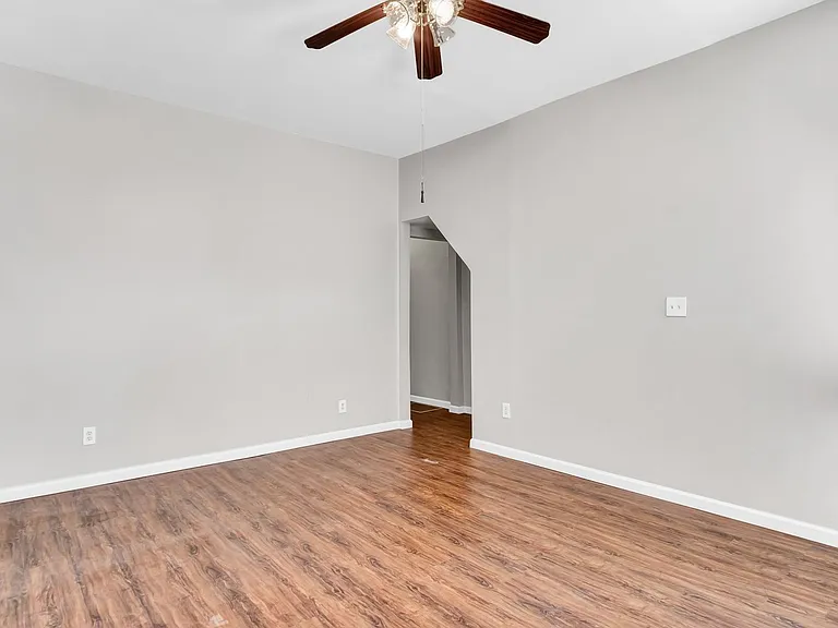 3223 Pestalozzi St #2F — Photo 6