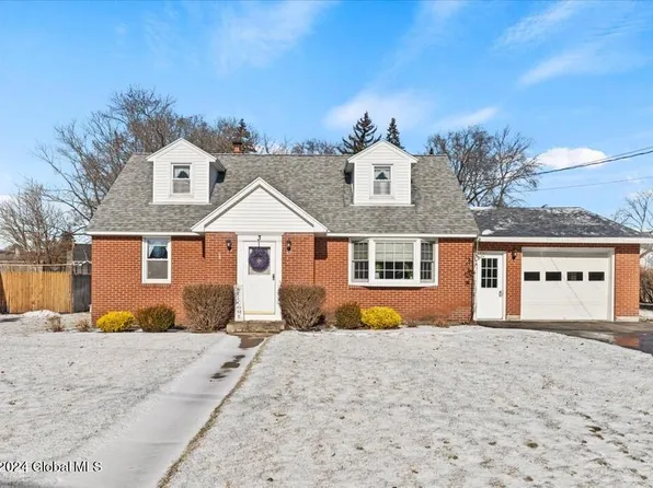 3 Iris Lane, Albany, NY 12205