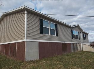 11 Corbin Aly, Pullman, WV 26421