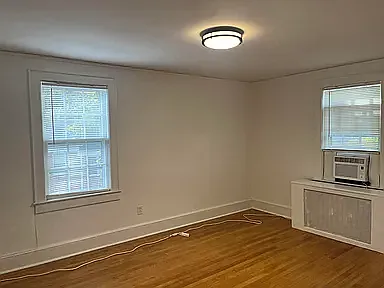 2 bed, 1200 sqft, $3,100 — Photo 2