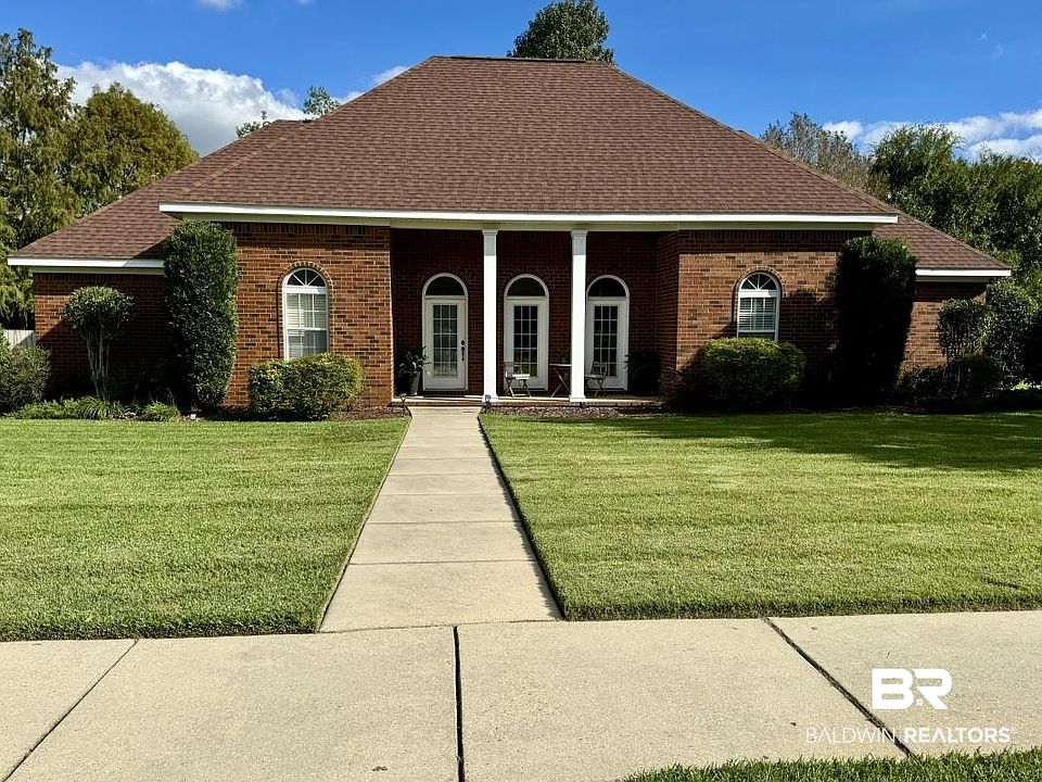 1st image of 235 Royal Ln