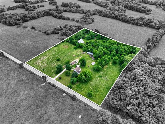 2nd image of 7614 Apple Road
