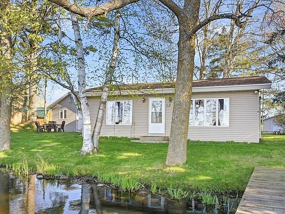 2nd image of 250 Magnor Lake Ct