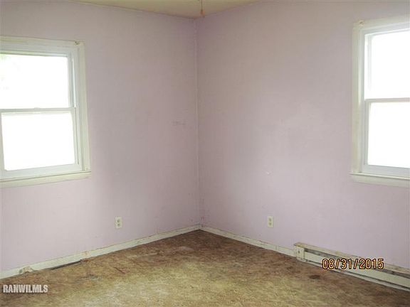 5th image of 100 S Mill Ln