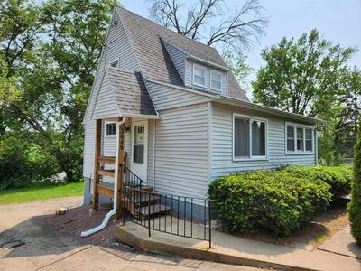 2646 University Ave, Dubuque, IA, 52001