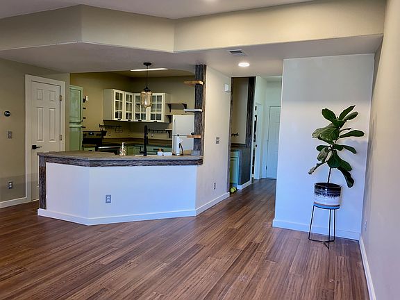 5th image of 9056 E Gale Blvd