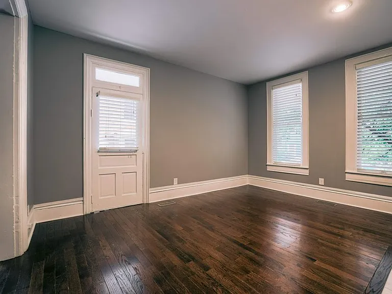 Summit St 788-790 MLR — Photo 32