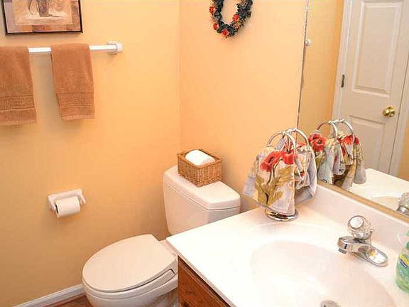 4th image of 5739 Silver Oaks Dr