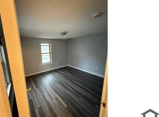 921 McLaughlin Run Rd APT 2, Bridgeville, PA 15017