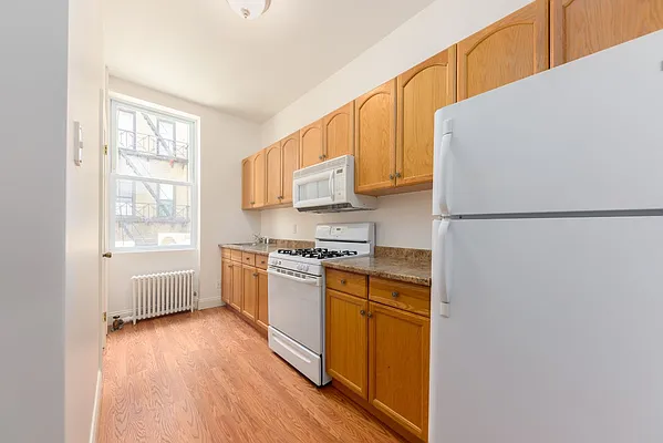 Rented by Corbett & Dullea Realty | media 4