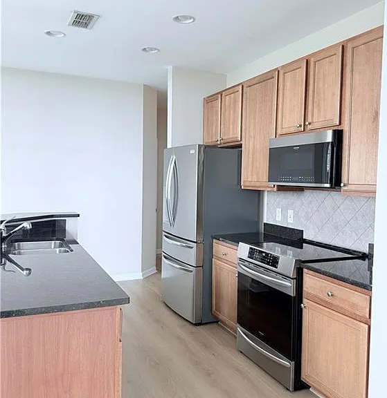 3040 Peachtree Rd NW #1911 — Photo 24