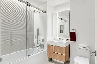 Rented by (Legacy) Elegran