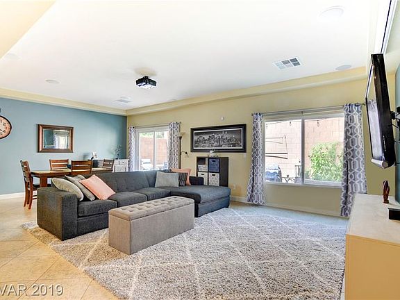 3rd image of 8467 Golden Amber St