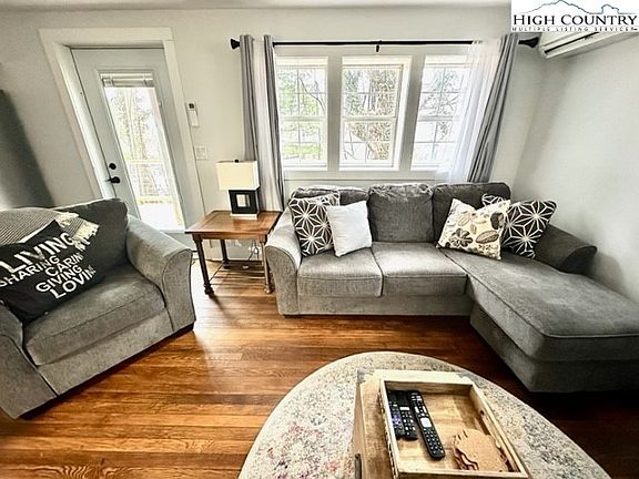 2nd image of 494 Hamilton Street