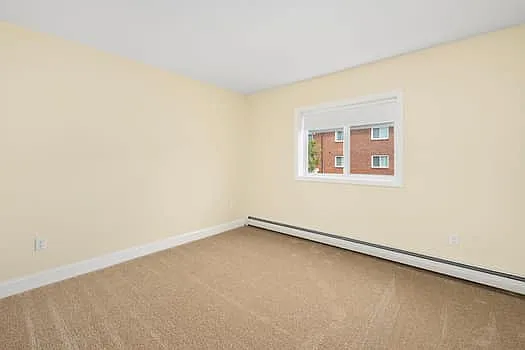 Parkway Cedarhurst Apartments — Photo 38