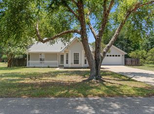 8525 Misty Ridge Ln, Navarre, FL 32566