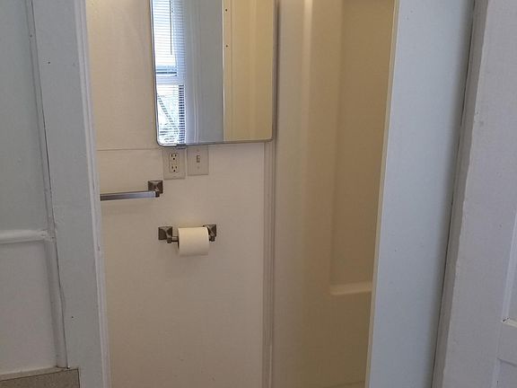 3rd image of 142 South St APT 1