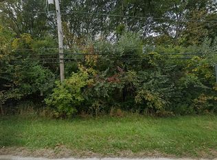 42750 N Lake Ave, Antioch, IL 60002