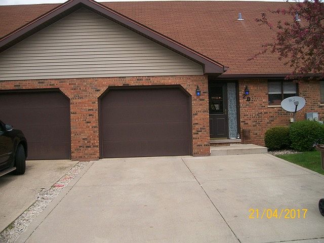 1st image of 1914 Heatherway Ln Unit 28