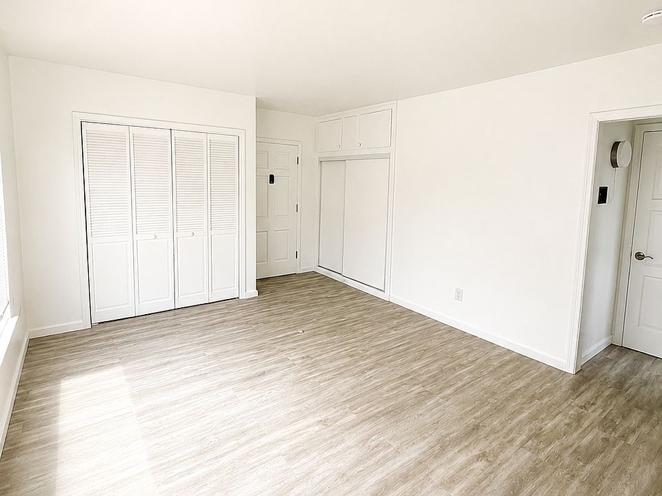 1st image of 122 Elm Ave APT 2