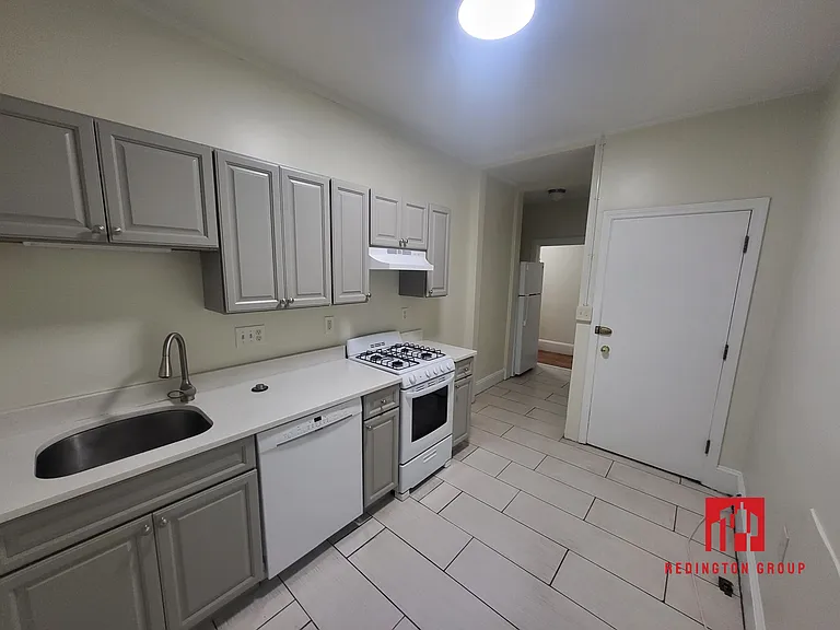 111 Saint Paul St #3F — Photo 1